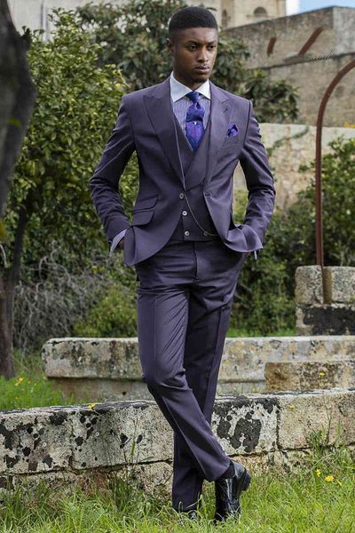 men's suits & blazers mens coat peaked lapel three piece (blazer+pant+vest) custom made slim fit male groom wear wedding suit, White;black
men's suits & blazers mens coat peaked lapel three piece (blazer+pant+vest) custom made slim fit male groom wear wedding suit, White;black