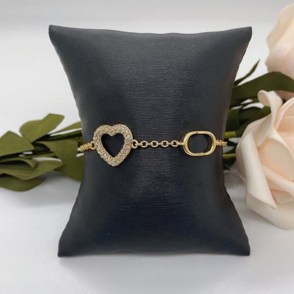 womens chain bracelet fashion designer diamond heart luxury d women jewelry gold bracelets chins goldn bracelets d2110258hl, Black
womens chain bracelet fashion designer diamond heart luxury d women jewelry gold bracelets chins goldn bracelets d2110258hl, Black