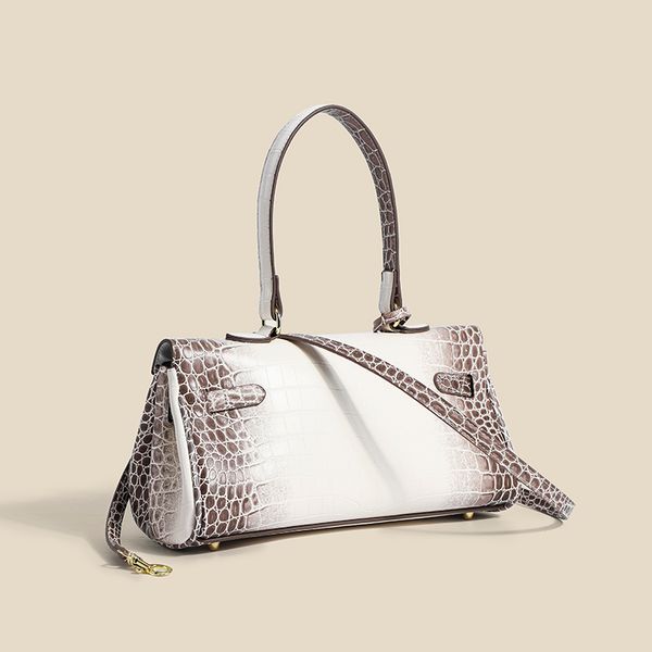 advanced feeling 2021 new fashion summer gradient crocodile single shoulder underarm women's handbag
advanced feeling 2021 new fashion summer gradient crocodile single shoulder underarm women's handbag