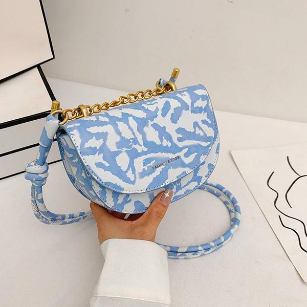 evening bags ladies shoulder bag style 2021 painted saddle all-match messenger handbag trendy fashion
evening bags ladies shoulder bag style 2021 painted saddle all-match messenger handbag trendy fashion