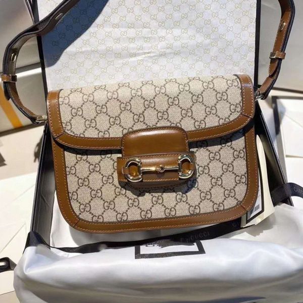 design 1955 saddle bag new summer leather diagonal versatile one shoulder underarm women's fashion purses luxury outlet
design 1955 saddle bag new summer leather diagonal versatile one shoulder underarm women's fashion purses luxury outlet