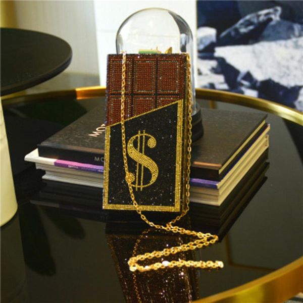 european and american diamond-studded personalized messenger dinner bags ladies clutch shoulder small square bag
european and american diamond-studded personalized messenger dinner bags ladies clutch shoulder small square bag