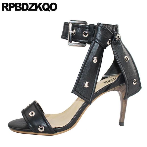 designer shoes women luxury 2021 rivet stiletto pumps runway ankle strap embellished high heels stud genuine leather sandals, Black
designer shoes women luxury 2021 rivet stiletto pumps runway ankle strap embellished high heels stud genuine leather sandals, Black