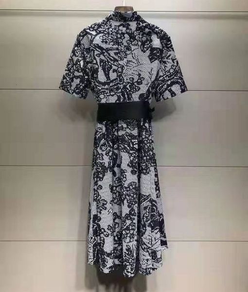 dresses 100%cotton summer fashion clothes women turn-down collar vintage print belt deco short sleeve casual long shirt, Black;gray
dresses 100%cotton summer fashion clothes women turn-down collar vintage print belt deco short sleeve casual long shirt, Black;gray