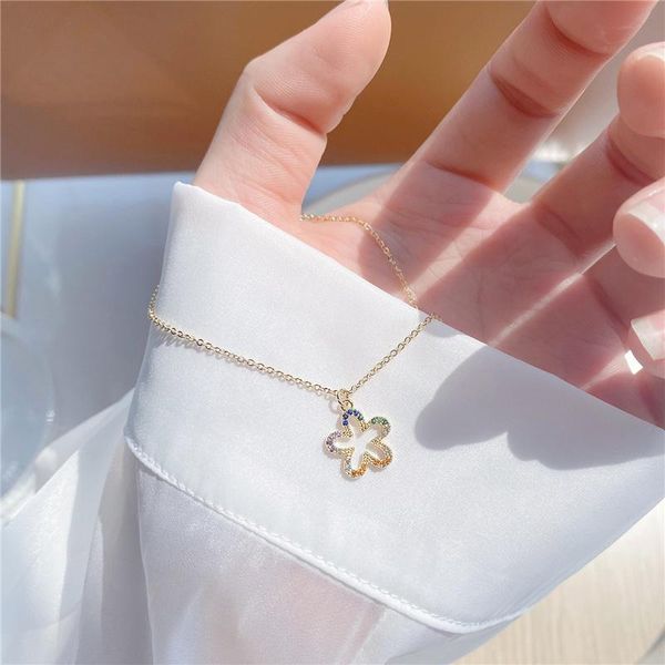 chains fashion multicolor zircon flower pendant necklace for woman simple temperament choker bone chain girl dress jewelry accessories, Silver
chains fashion multicolor zircon flower pendant necklace for woman simple temperament choker bone chain girl dress jewelry accessories, Silver