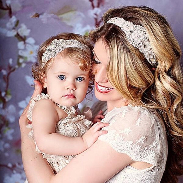 hair accessories 2pcs/bag fashion exquisite headwear high-end headband baby handmade diamond parent-child, Slivery;white
hair accessories 2pcs/bag fashion exquisite headwear high-end headband baby handmade diamond parent-child, Slivery;white