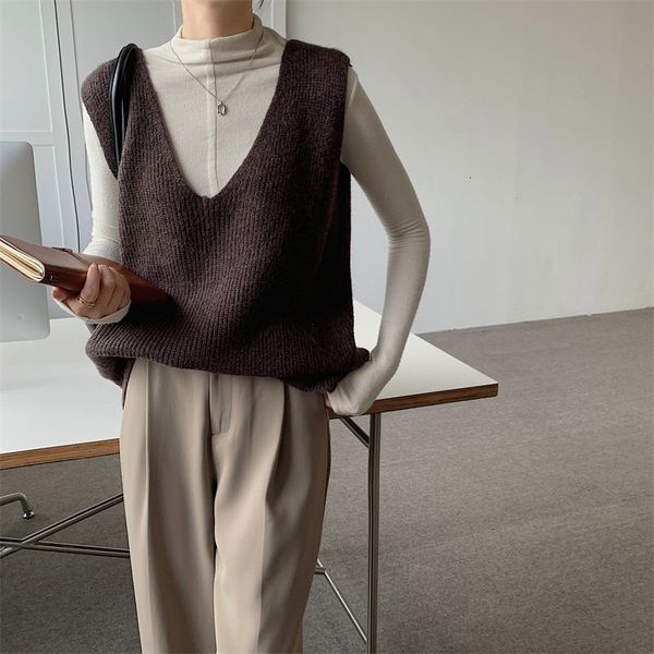 2021 autumn winter fashion simple style versatile sweater women's v neck loose thin vt, Black;white
2021 autumn winter fashion simple style versatile sweater women's v neck loose thin vt, Black;white