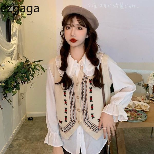 women's vests ezgaga vintage knitted vest women floral embroidery single-breasted autumn 2021 outwear sleeveless sweater cardigan loose, Black;white
women's vests ezgaga vintage knitted vest women floral embroidery single-breasted autumn 2021 outwear sleeveless sweater cardigan loose, Black;white