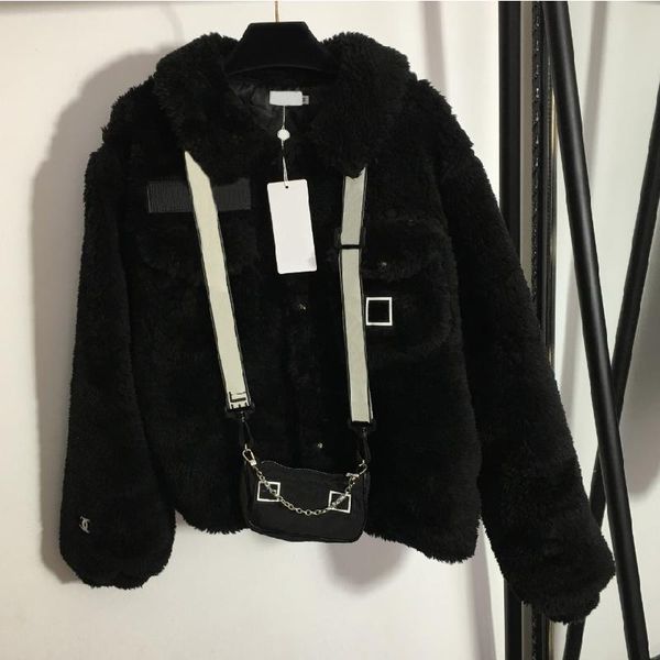 women's jackets 2021 luxury design black and white color matching warm plush lined cotton padded clothes fashion coat with zipper bag, Black;brown
women's jackets 2021 luxury design black and white color matching warm plush lined cotton padded clothes fashion coat with zipper bag, Black;brown