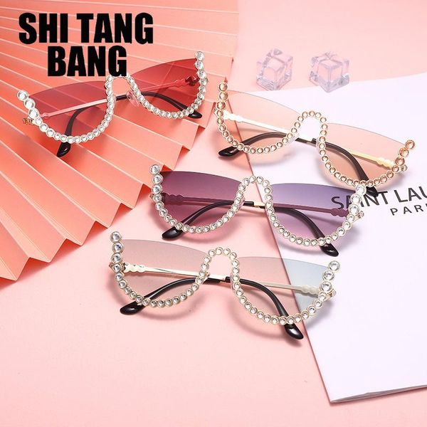 sunglasses gorgeous diamond-studded fashion half-frame ladies trendy glasses stage studio street shooting decorative eyeglasses, White;black
sunglasses gorgeous diamond-studded fashion half-frame ladies trendy glasses stage studio street shooting decorative eyeglasses, White;black