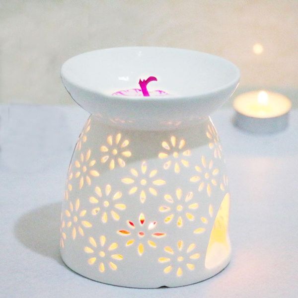 fragrance lamps romantic classical handmade white hollow ceramic stove candle lamp for home decoration
fragrance lamps romantic classical handmade white hollow ceramic stove candle lamp for home decoration
