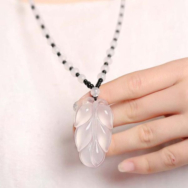 handmade weave leaf shape white agates pendant long beads chain necklace for elegant women jewelry necklaces, Silver
handmade weave leaf shape white agates pendant long beads chain necklace for elegant women jewelry necklaces, Silver