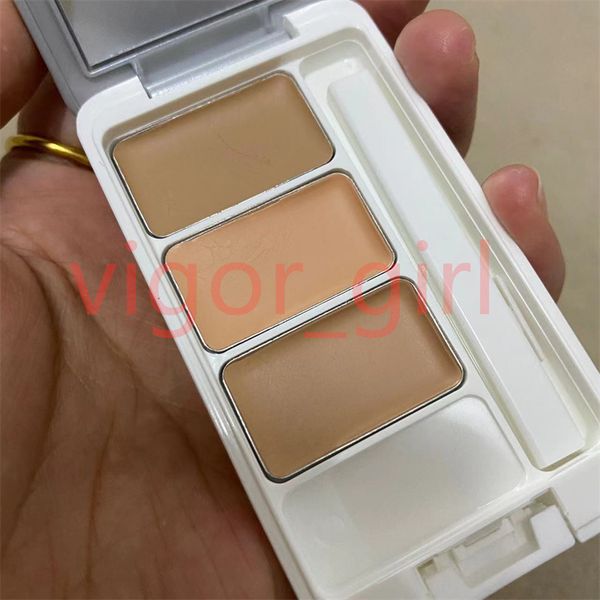 janpan brand eye shadow primer ipsa creative concealer palette 3 color makeup foundation contour cream 4.5g
janpan brand eye shadow primer ipsa creative concealer palette 3 color makeup foundation contour cream 4.5g