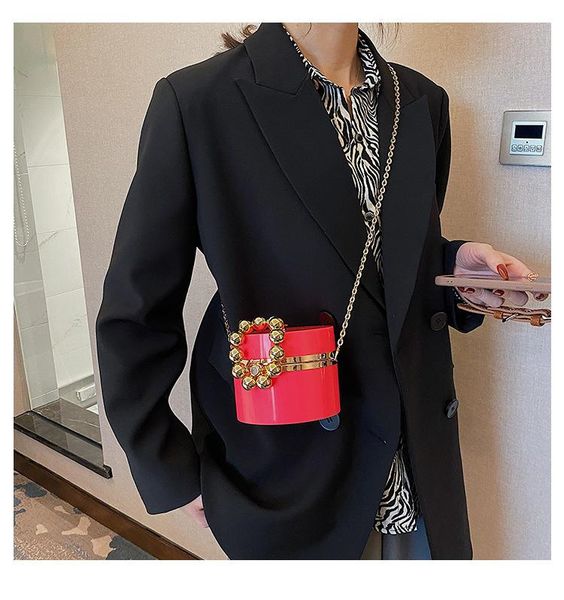 acrylic chain transparent box jelly bag individual hexagon clear pvc 2021 women handbags mini designer evening crossbody tote bags shoulder
acrylic chain transparent box jelly bag individual hexagon clear pvc 2021 women handbags mini designer evening crossbody tote bags shoulder