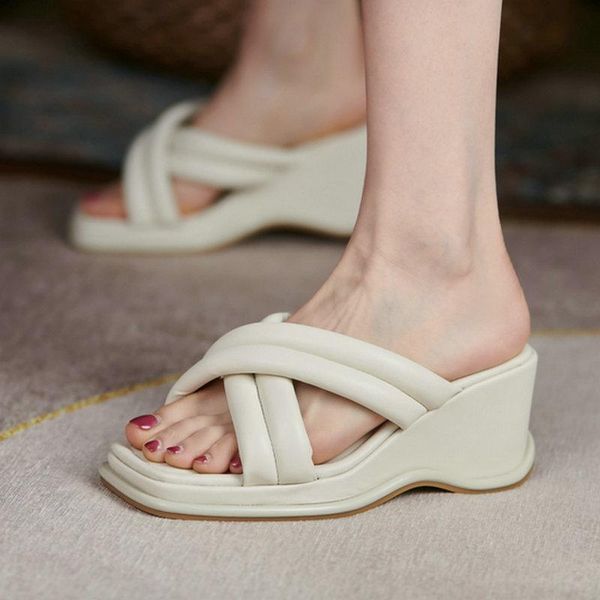 slippers 2021 summer genuine leather chunky wedges heels slipper for women punk sandals office lady party shoes woman, Black
slippers 2021 summer genuine leather chunky wedges heels slipper for women punk sandals office lady party shoes woman, Black