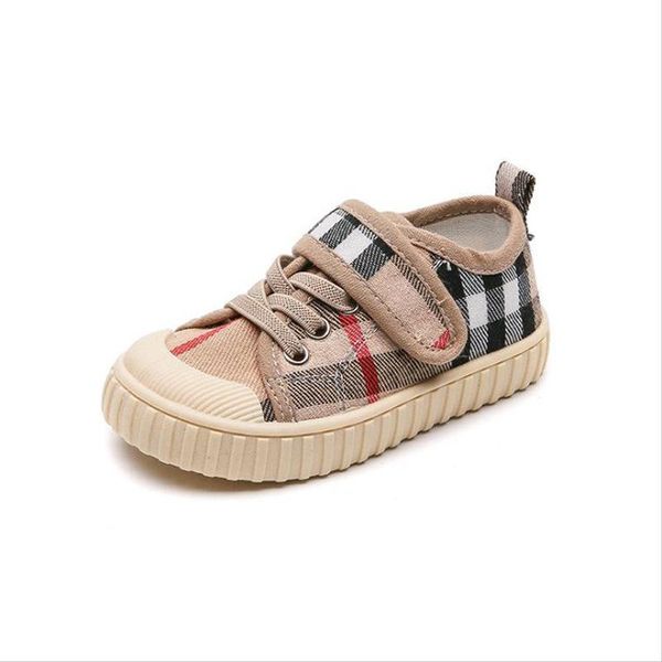 first walkers baby toddlers luxury shoes children's casual soft comfort non-slip materials design safety foot protector
first walkers baby toddlers luxury shoes children's casual soft comfort non-slip materials design safety foot protector