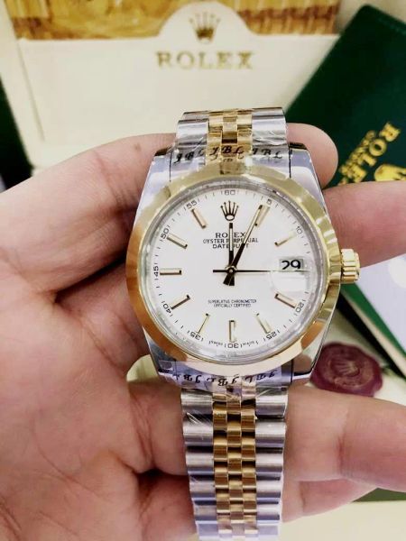 with original box watch 41mm president datejust 116334 sapphire glass asia 2813 movement mechanical automatic mens watches, Slivery;brown
with original box watch 41mm president datejust 116334 sapphire glass asia 2813 movement mechanical automatic mens watches, Slivery;brown
