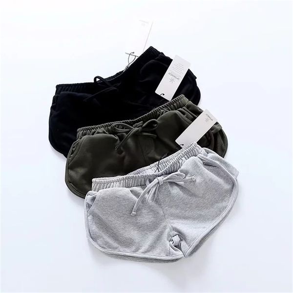 woman high waist slim cotton knitting sporting shorts, elastic female home casual short feminino summer fitness shorts 210724, White;black
woman high waist slim cotton knitting sporting shorts, elastic female home casual short feminino summer fitness shorts 210724, White;black