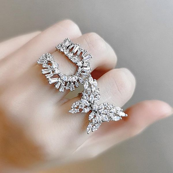 wedding rings uilz design fashion opening copper inlaid zircon butterfly ring luxury shiny cocktail party jewelry for women crl048, Slivery;golden
wedding rings uilz design fashion opening copper inlaid zircon butterfly ring luxury shiny cocktail party jewelry for women crl048, Slivery;golden