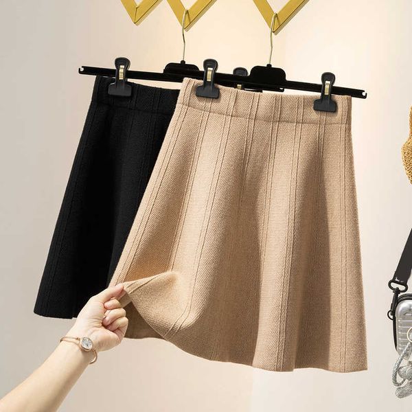 women's large knitted skirt 2021 spring and autumn 200 jin fat mm high waist a-line short, Black
women's large knitted skirt 2021 spring and autumn 200 jin fat mm high waist a-line short, Black