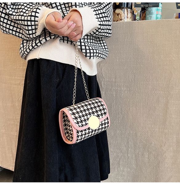 2022 korean designer bag fashion wallets children shoulder bags chain handbag messenger purse zero wallet small purses nylon wallets luxury
2022 korean designer bag fashion wallets children shoulder bags chain handbag messenger purse zero wallet small purses nylon wallets luxury