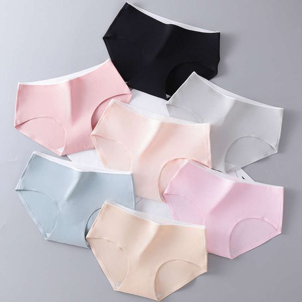sweet piece traceless cotton middle waist comfortable women's triangular underwear breathable large, Black;pink
sweet piece traceless cotton middle waist comfortable women's triangular underwear breathable large, Black;pink