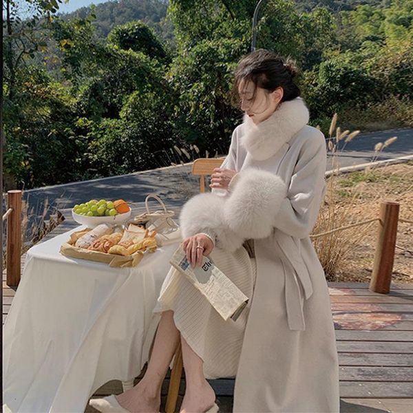 women's wool & blends high-end temperament big hair collar hepburn style woolen coat 2021 loose casual long coat., Black
women's wool & blends high-end temperament big hair collar hepburn style woolen coat 2021 loose casual long coat., Black