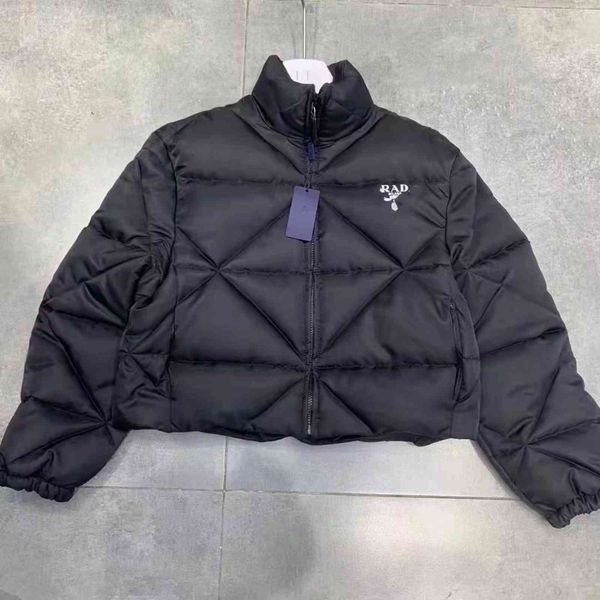 puffer jacket women coat luxury down leather designer fashion p autumn winter new womens letter printing rhombic short small stand ncotton j, Black
puffer jacket women coat luxury down leather designer fashion p autumn winter new womens letter printing rhombic short small stand ncotton j, Black