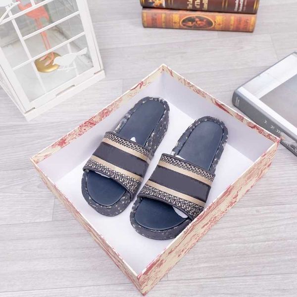 sandals slippersslippersladies 2021 classic letter slippers fashion famous design women thick-soled non-slip beachluxurys designers zlyzly, Black
sandals slippersslippersladies 2021 classic letter slippers fashion famous design women thick-soled non-slip beachluxurys designers zlyzly, Black