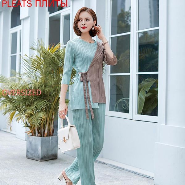 pleat suit stitching contrast color blouse half length and short tying wide loose casual t-shirt solid pants women's two piece, White
pleat suit stitching contrast color blouse half length and short tying wide loose casual t-shirt solid pants women's two piece, White