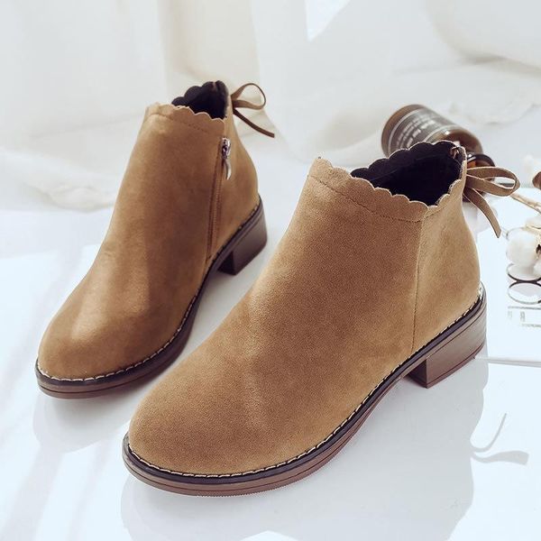 boots 2021 autumn and winter women's suede square with ankle fashion wild korean, Black
boots 2021 autumn and winter women's suede square with ankle fashion wild korean, Black