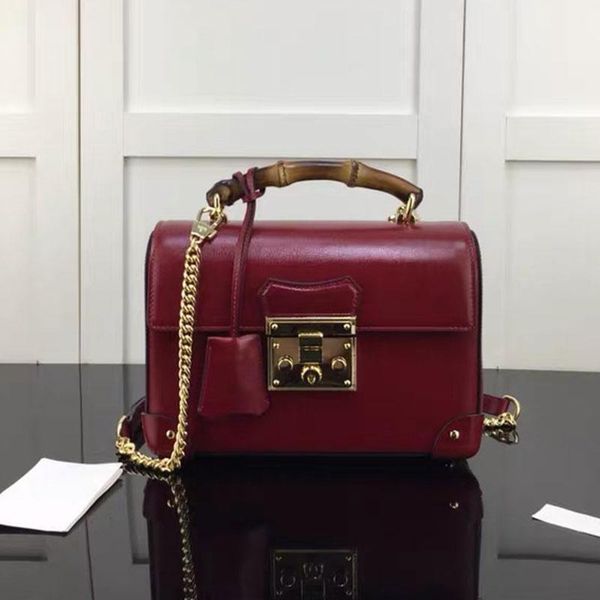 evening bags designer chain slub bag portable shoulder ladies retro handbag messenger fashion pillow box
evening bags designer chain slub bag portable shoulder ladies retro handbag messenger fashion pillow box