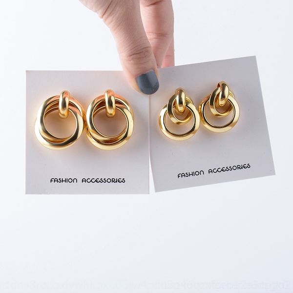 VREi fashion trend metal for women stud fashion and trend metal earrings and earrings for women, Golden;silver
VREi fashion trend metal for women stud fashion and trend metal earrings and earrings for women, Golden;silver