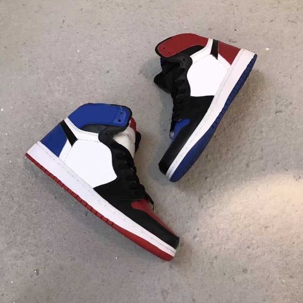 1 og chicago gold 3 game bred basketball men 1s royal blue sneakers shoeskq4l
1 og chicago gold 3 game bred basketball men 1s royal blue sneakers shoeskq4l