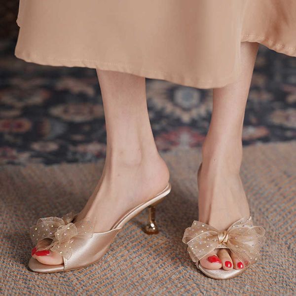 sandals elegant lace bow thin heels slippers women peep toe crystal party office shoes woman soft satin black gold lady 31cb
sandals elegant lace bow thin heels slippers women peep toe crystal party office shoes woman soft satin black gold lady 31cb
