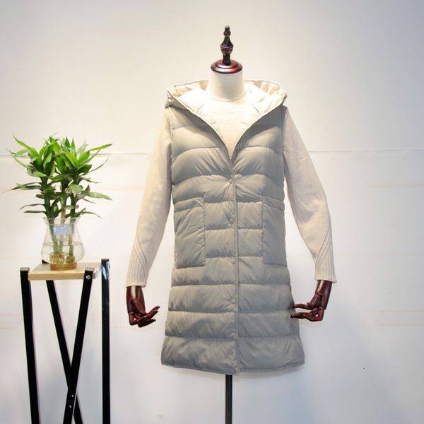 2021 winter down et vt women's middle long light thin korean slim hooded inner and outer down vt, Black;white
2021 winter down et vt women's middle long light thin korean slim hooded inner and outer down vt, Black;white