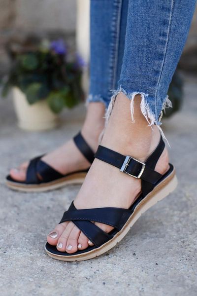 sandals women's black casual