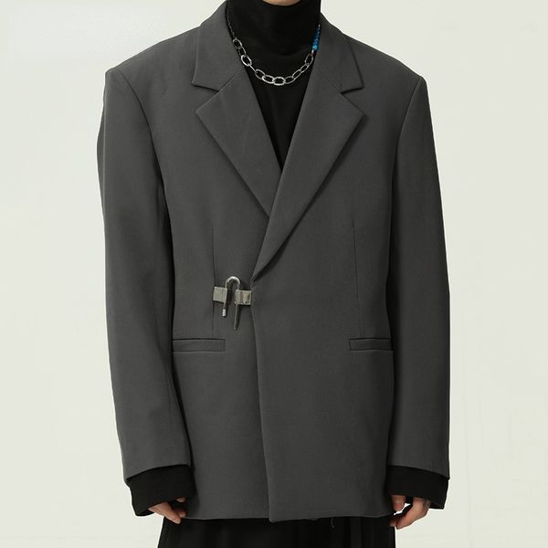 menswear korean fashion metal lock design blazer men's autumn winter 2021 new long sleeve grey black suit jacket male tide, White;black
menswear korean fashion metal lock design blazer men's autumn winter 2021 new long sleeve grey black suit jacket male tide, White;black