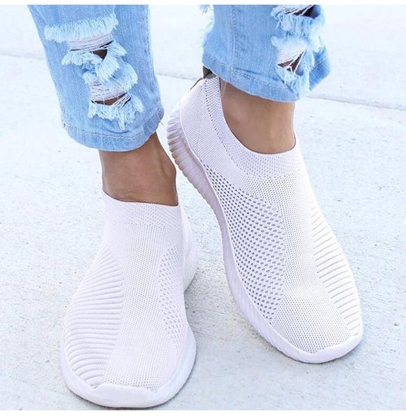 running women flat slip on white shoes woman lightweight sneakers summer autumn casual chaussures femme basket flats shoe
running women flat slip on white shoes woman lightweight sneakers summer autumn casual chaussures femme basket flats shoe
