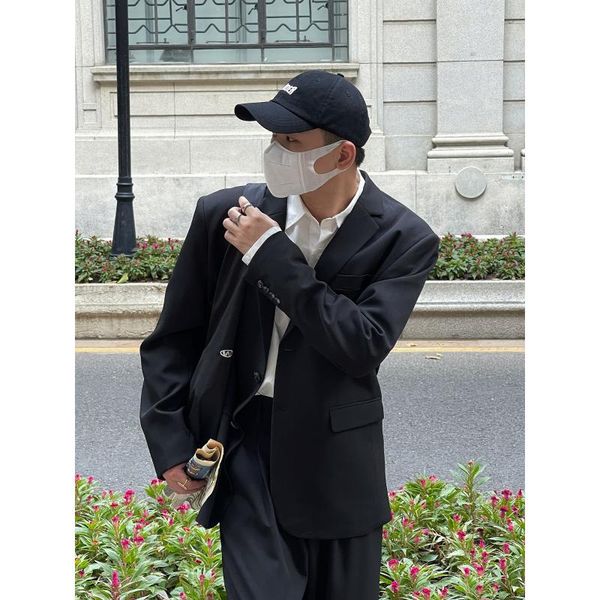 men's suits & blazers spring and autumn black suit jacket all-match advanced korean loose retro fashion casual, White;black
men's suits & blazers spring and autumn black suit jacket all-match advanced korean loose retro fashion casual, White;black