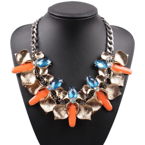pendant necklaces arrival fashion brand crystal necklace for women gold color flower shaped elegant handmade statement party jewelry, Silver
pendant necklaces arrival fashion brand crystal necklace for women gold color flower shaped elegant handmade statement party jewelry, Silver