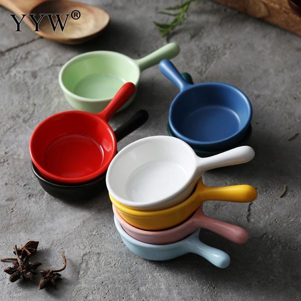bowls 4pcs/lot household kitchen ceramic seasoning dish olive oil round small cutlery dip snack soy sauce cooking bowl
bowls 4pcs/lot household kitchen ceramic seasoning dish olive oil round small cutlery dip snack soy sauce cooking bowl