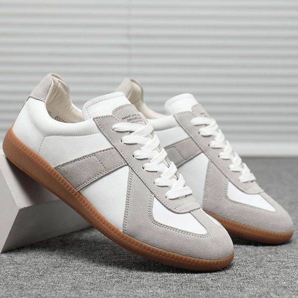 Casual shoes Men's shoes spring 2020 new casual Board Shoes Boys' little white German training leather men's, D1005 white
Casual shoes Men's shoes spring 2020 new casual Board Shoes Boys' little white German training leather men's, D1005 white