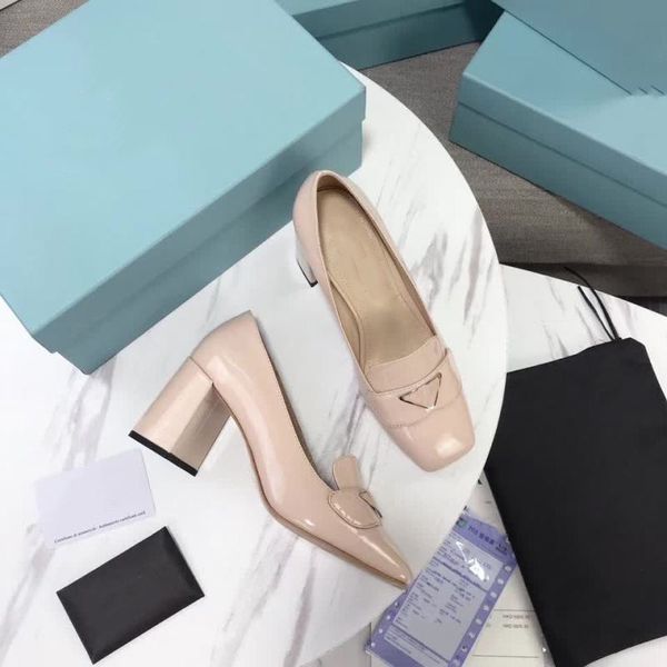 fashion luxurys designers shoes 7cm nude high heels with black silver wedding bottoming dress shoe women square head xx-0135
fashion luxurys designers shoes 7cm nude high heels with black silver wedding bottoming dress shoe women square head xx-0135