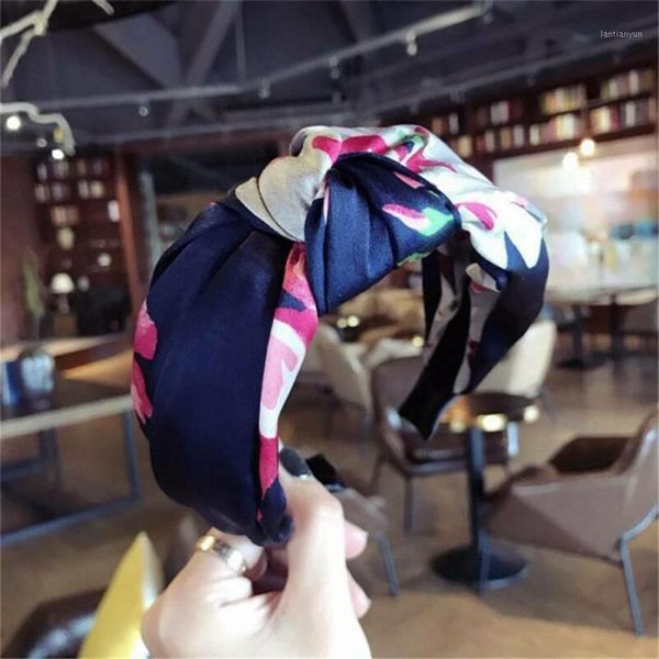wide brim women's wash headband floral with various colors fashionable and versatile1
wide brim women's wash headband floral with various colors fashionable and versatile1