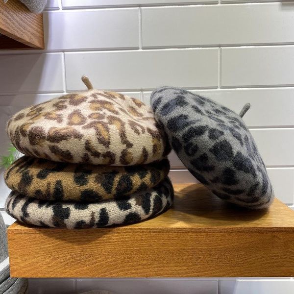 berets 2021010-shi8938orxinyu autumn thickening wool lithe warm leopard print big factory beret hat men women leisure painter, Blue;gray
berets 2021010-shi8938orxinyu autumn thickening wool lithe warm leopard print big factory beret hat men women leisure painter, Blue;gray