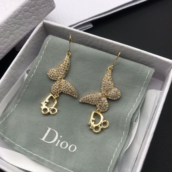 designer jewelry 2021 letter butterfly earrings, tassel street earrings and star net red earrings, Golden
designer jewelry 2021 letter butterfly earrings, tassel street earrings and star net red earrings, Golden