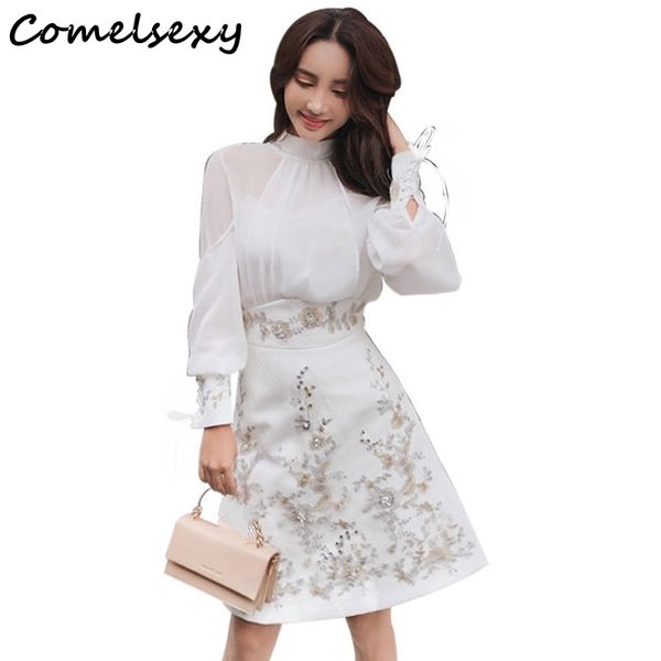 chiffon bowknot collar blouse shirt+high waist beading embroidery skirt set spring elegant women see through suit set 210515, White
chiffon bowknot collar blouse shirt+high waist beading embroidery skirt set spring elegant women see through suit set 210515, White