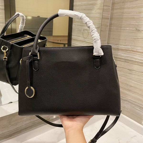 tote handbag designer bag shoulder bags ladies handbags totes crossbody genuine leather luxury different styles shopping with the original b
tote handbag designer bag shoulder bags ladies handbags totes crossbody genuine leather luxury different styles shopping with the original b