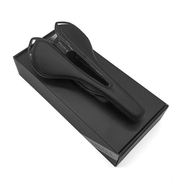 bike saddles carbon fiber cycling saddle ultralight road bicycle triathlon seat for mtb parts accessories
bike saddles carbon fiber cycling saddle ultralight road bicycle triathlon seat for mtb parts accessories